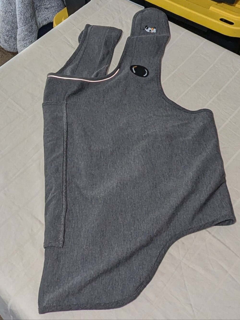 ThunderShirt Anxiety Vest for Dogs β Heather Gray, Size XL - Picture 5 of 9